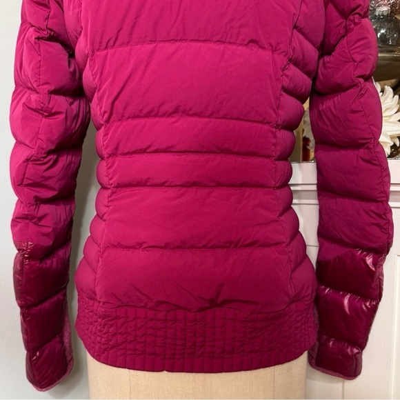 Lululemon Down Right Cozy Pullover Puffer Jacket Berry Rumble Winter Coat Size 4 - Picture 11 of 14